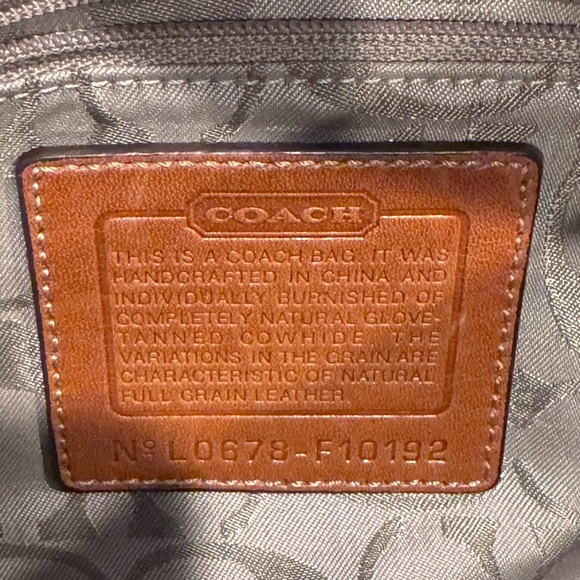 VINTAGE Coach F10192 Legacy Y2K Brown Full Grain Leather Buckle Shoulder Bag - Picture 11 of 16